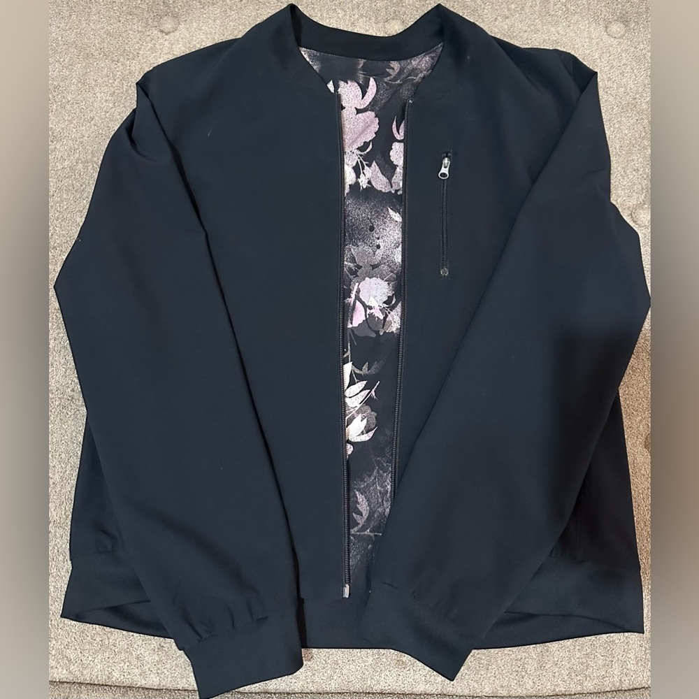 Skechers Womens Black / Floral Bomber Reversible Light Jacket / Size Large